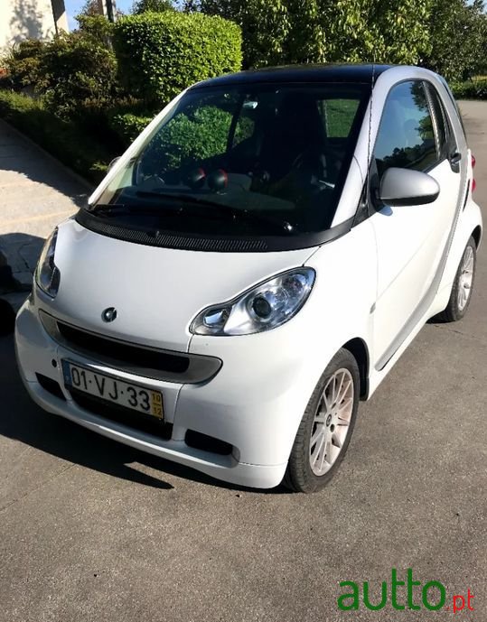 2010' Smart Fortwo photo #2