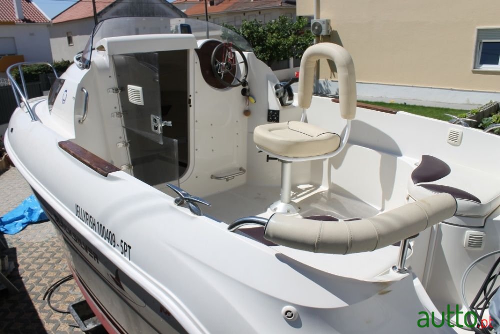 2006' Quicksilver 510 Cruiser photo #2