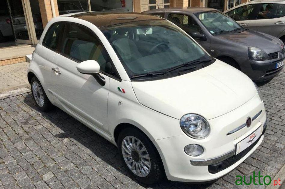 2010' Fiat 500 1.3 16V Multijet Pop photo #2