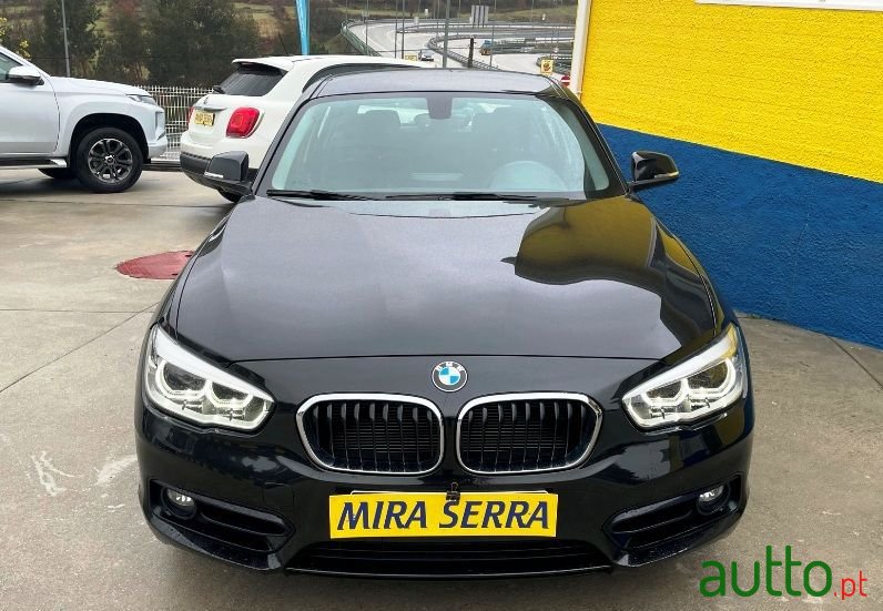 2015' BMW 120 Sport photo #2