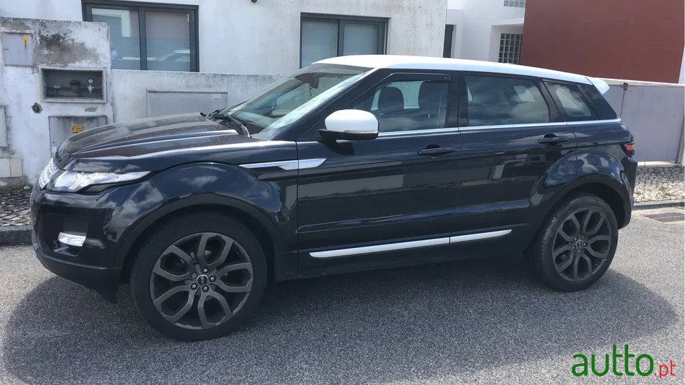 2011' Land Rover Range Rover Evoque photo #6