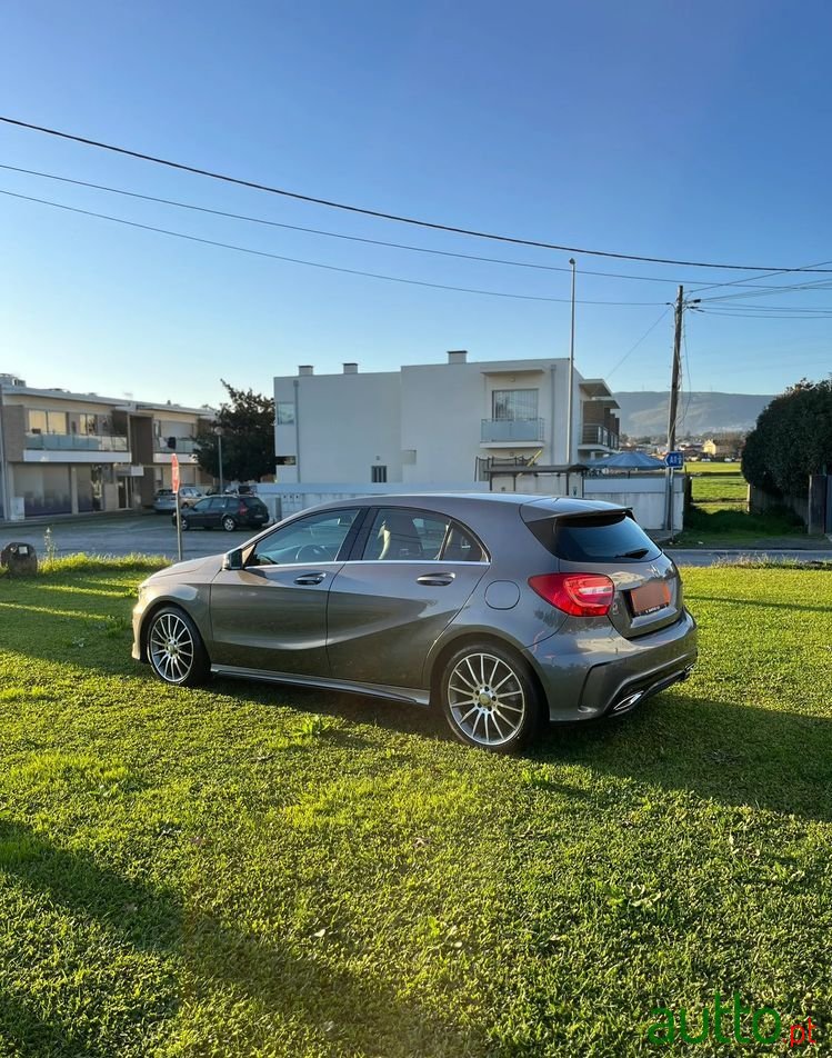 2014' Mercedes-Benz Classe A photo #3