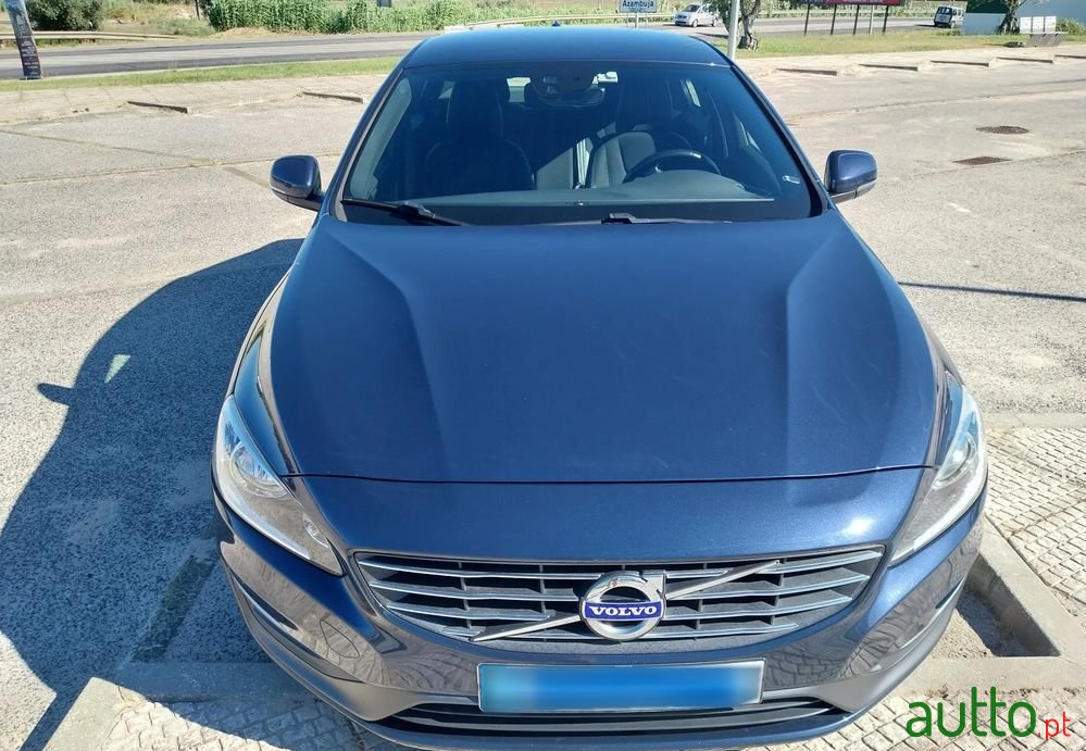 2015' Volvo S60 1.6 D2 Summum Eco photo #2