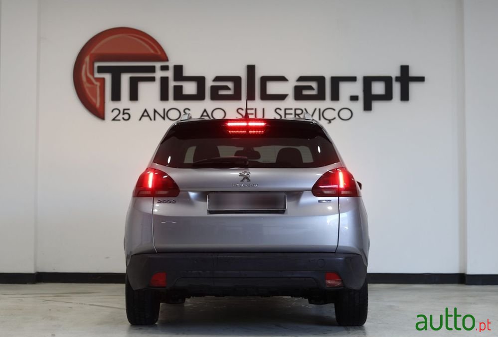 2016' Peugeot 2008 photo #3