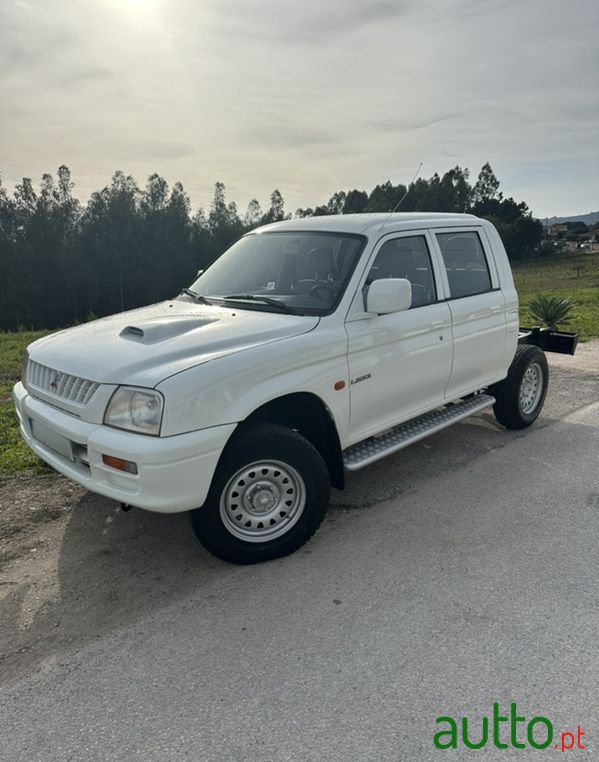 1999' Mitsubishi L200 photo #1