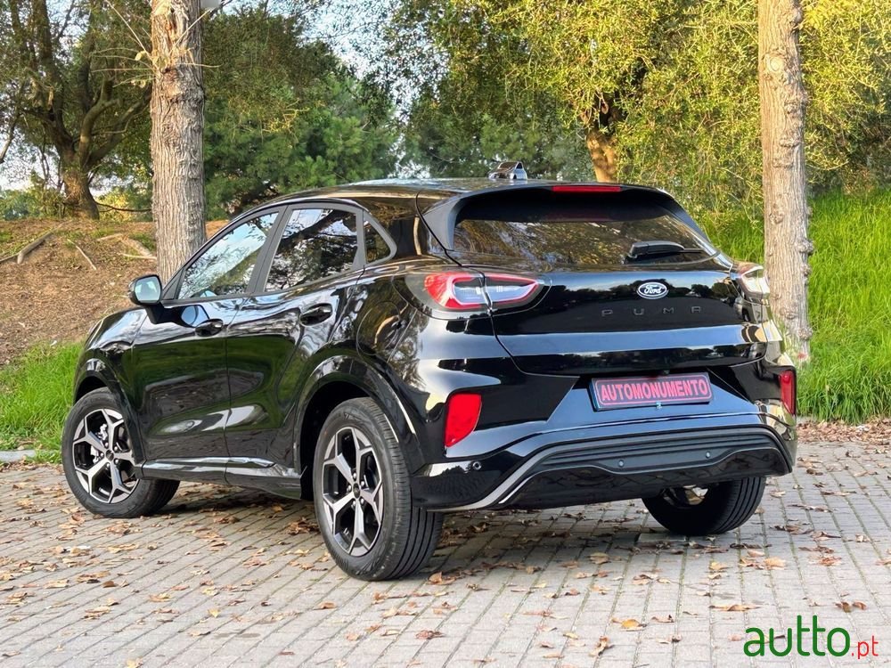 2024' Ford Puma St-Line photo #2