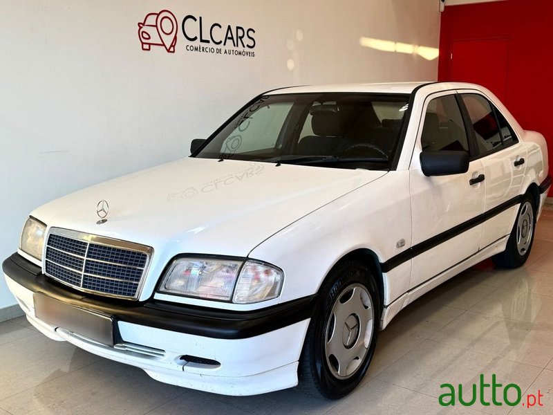 1997' Mercedes-Benz Classe C photo #1