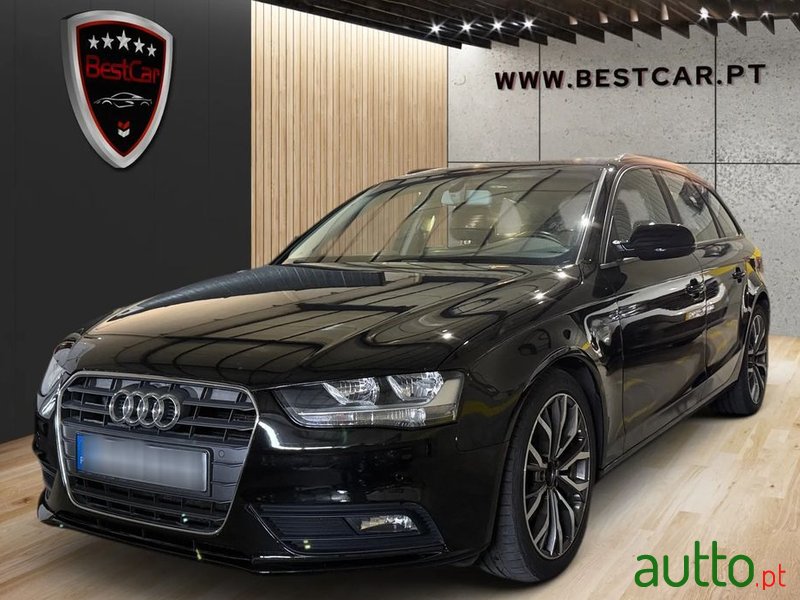 2015' Audi A4 Avant photo #1