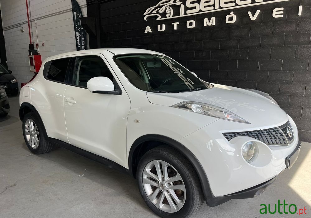 2013' Nissan Juke 1.5 Dci Tekna Sport photo #3