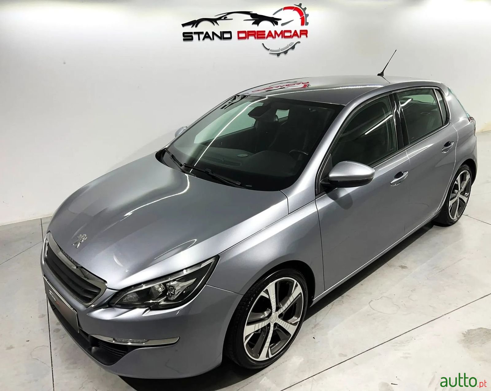 2014' Peugeot 308 photo #4