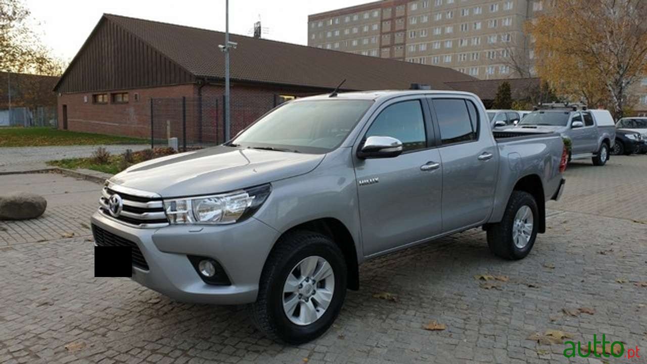 2017' Toyota photo #1