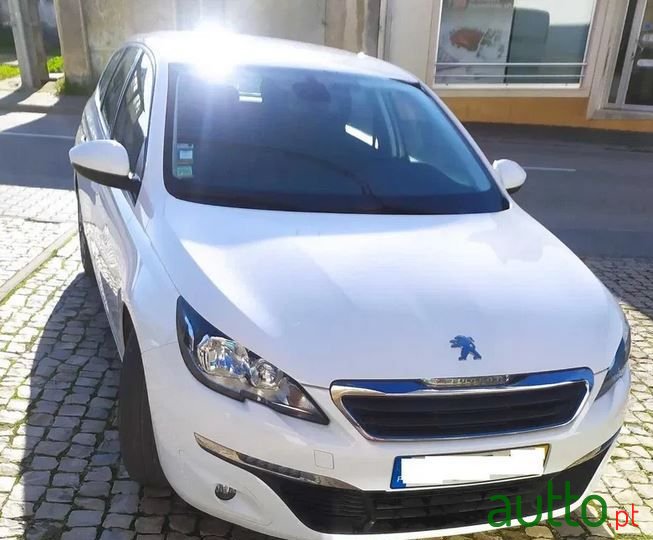 2016' Peugeot 308 Sw photo #2