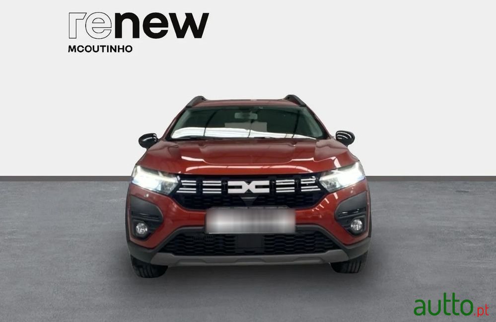 2023' Dacia Jogger photo #2