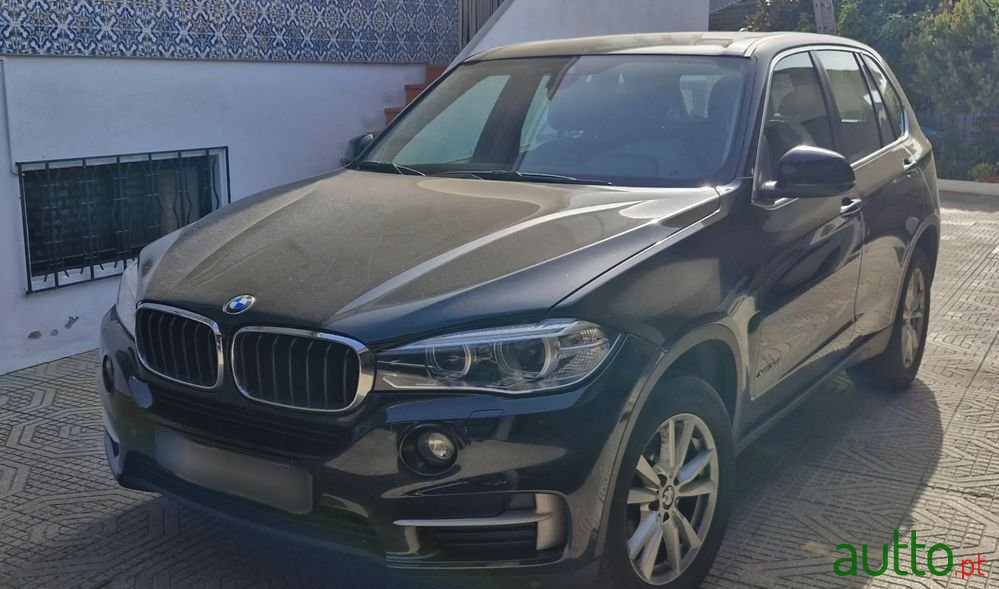 2015' BMW Série X 30 D Xdrive photo #2