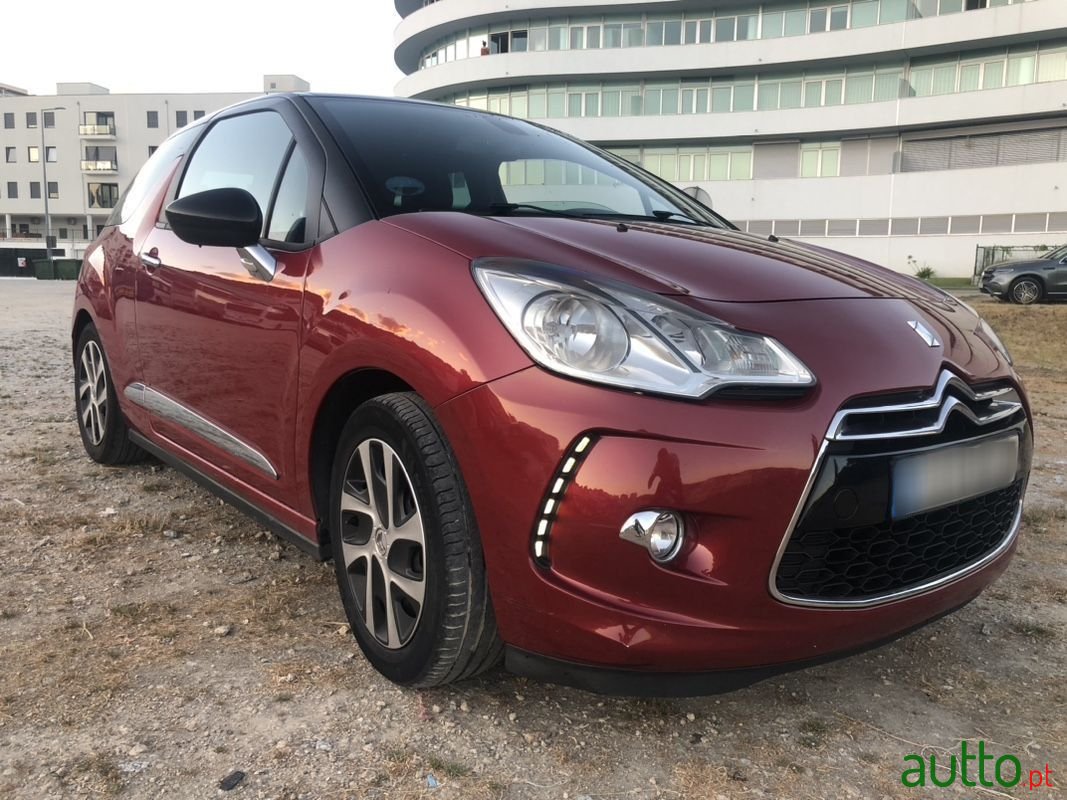2012' Citroen DS3 photo #1