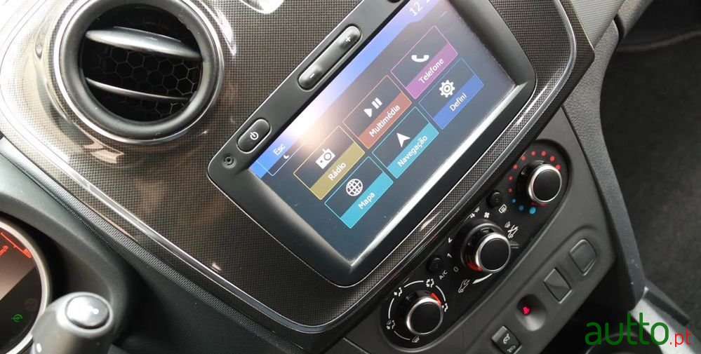 2019' Dacia Sandero photo #5