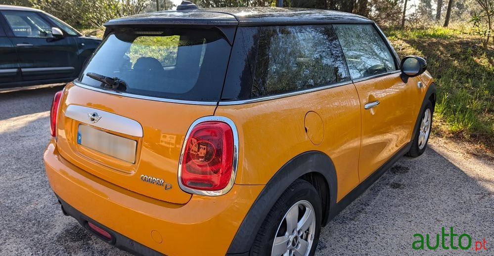 2015' MINI Cooper D Auto photo #4