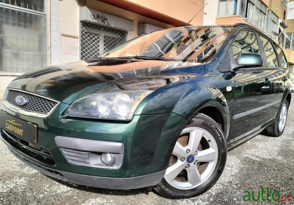 2007' Ford Focus Sw photo #1