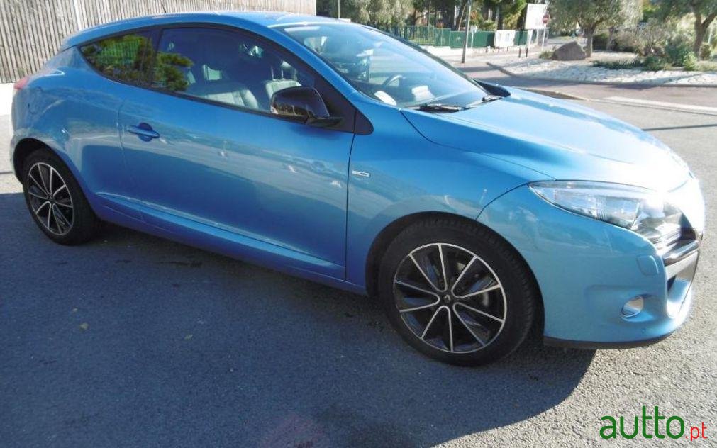 2013' Renault Megane photo #4