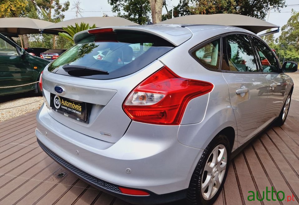 2013' Ford Focus photo #6