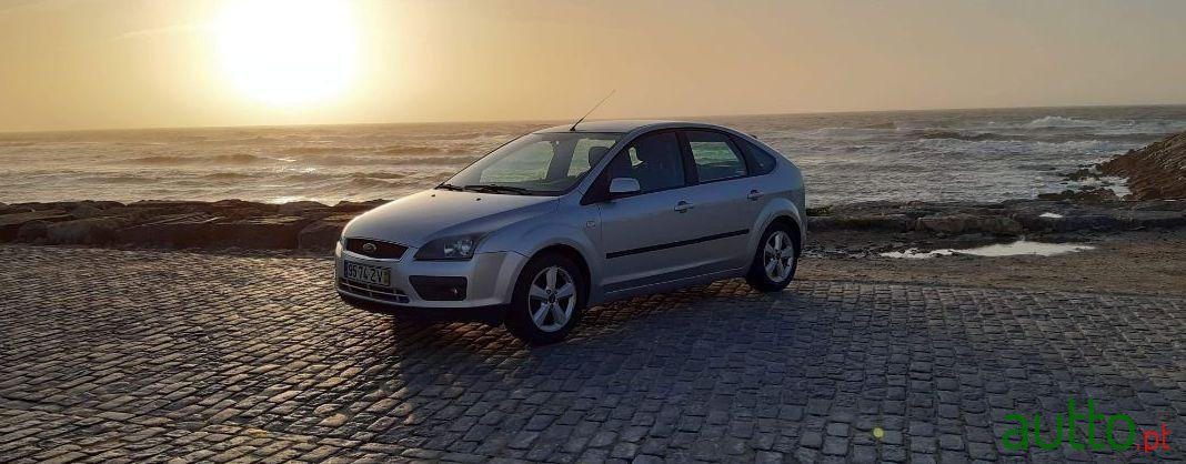 2005' Ford Focus photo #1