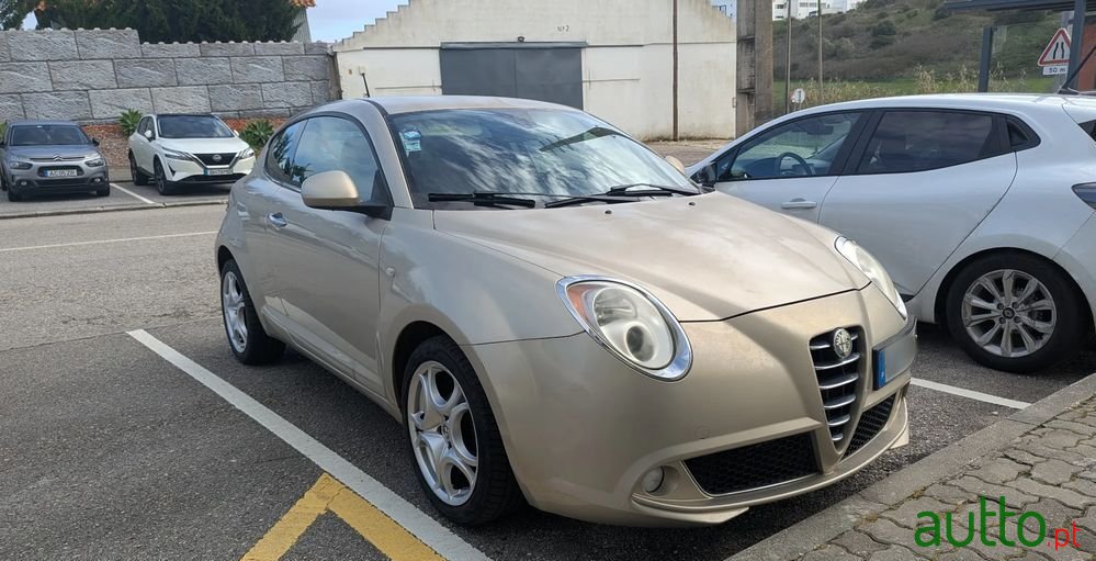 2010' Alfa Romeo MiTo photo #2