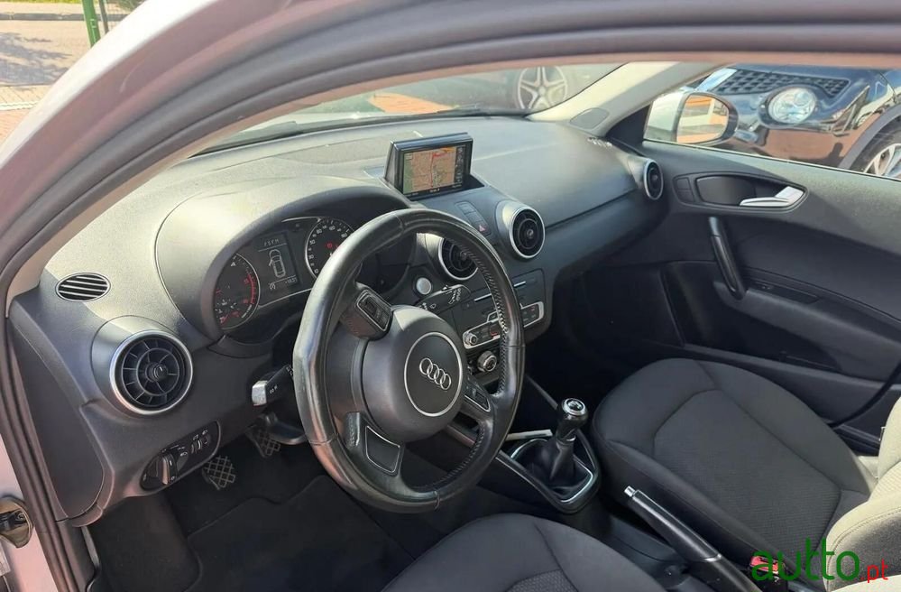 2016' Audi A1 Sportback photo #4