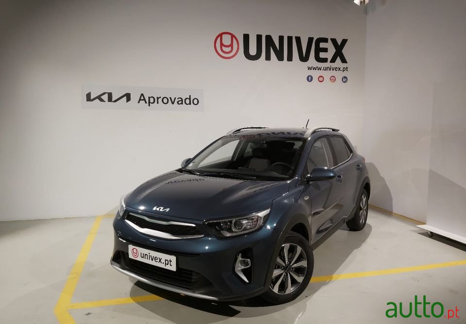 2022' Kia Stonic photo #3
