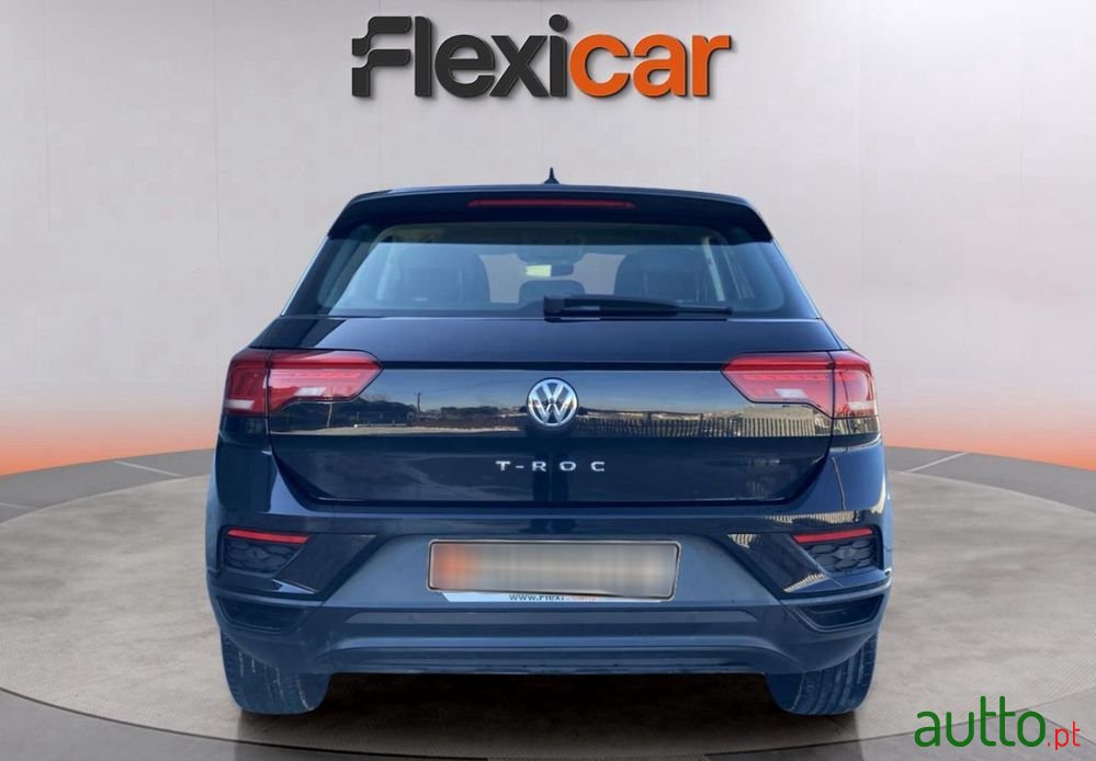 2018' Volkswagen T-Roc 1.0 Tsi Style photo #3