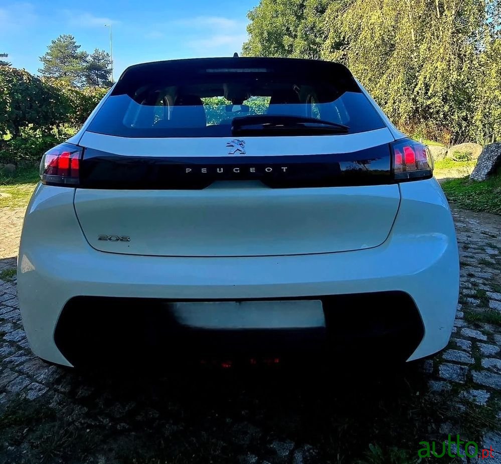 2021' Peugeot 208 1.5 Bluehdi Active photo #3