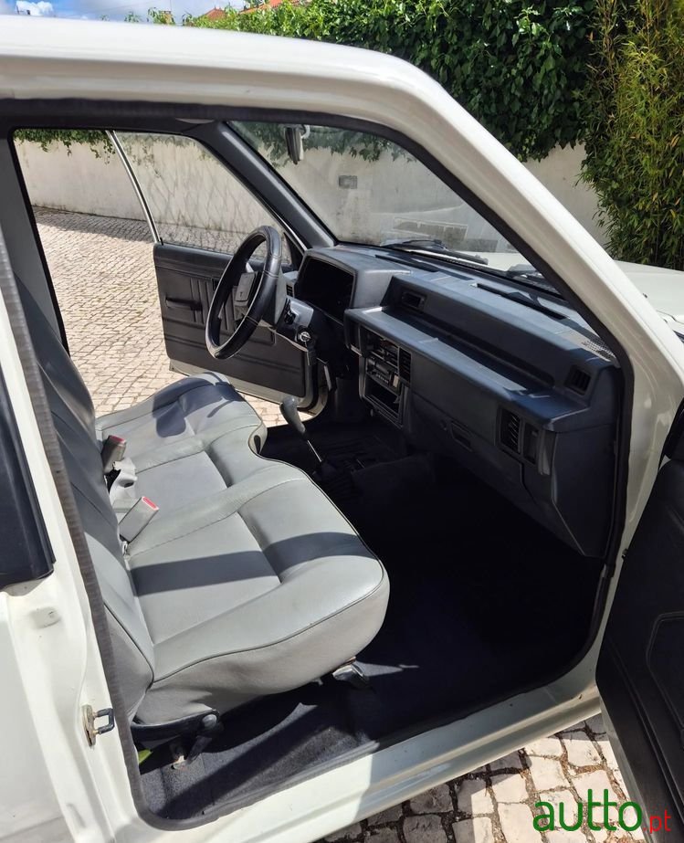 1995' Mitsubishi L200 2.5 D photo #6