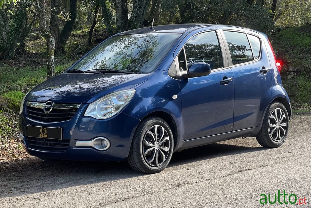 2008' Opel Agila 1.3 Cdti Enjoy photo #1