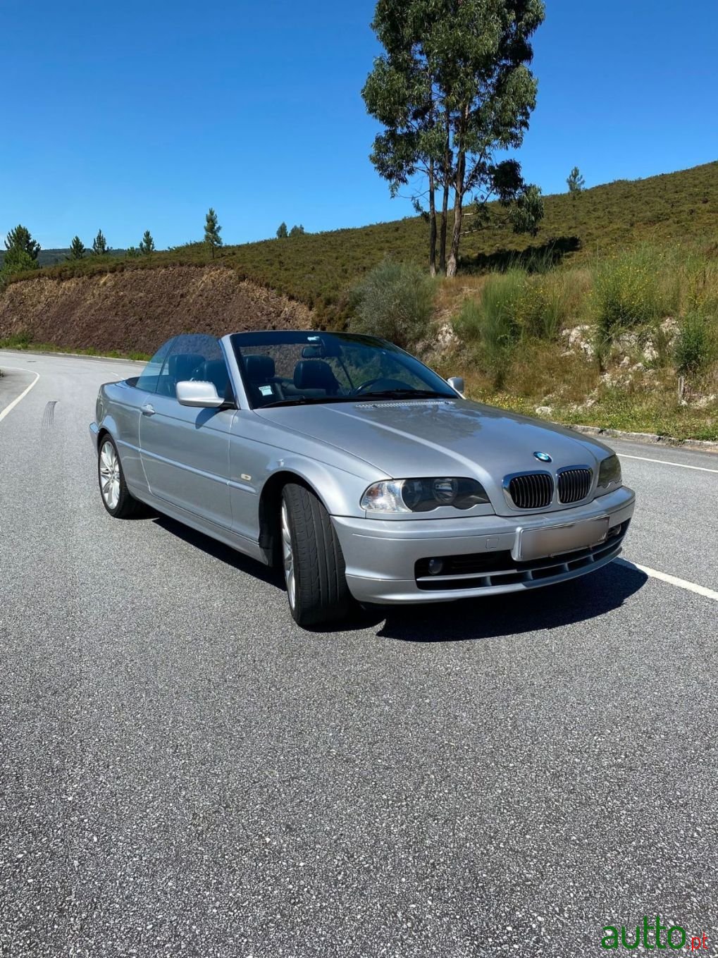 2000' BMW 323 photo #2
