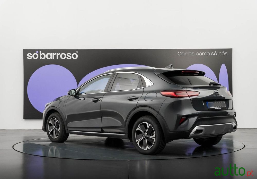 2020' Kia XCeed photo #2