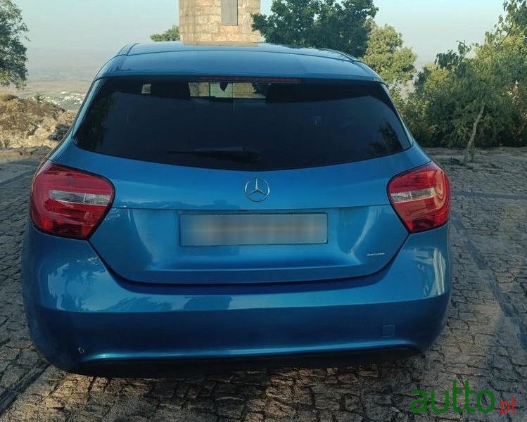 2015' Mercedes-Benz A 180 photo #4