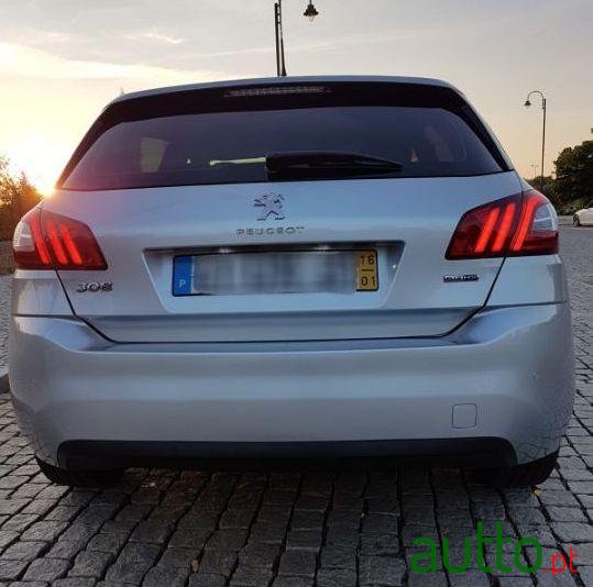 2016' Peugeot 308 photo #3