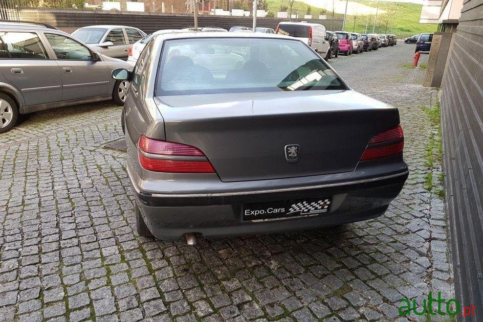 2001' Peugeot 406 2.0 Hdi Executive photo #2