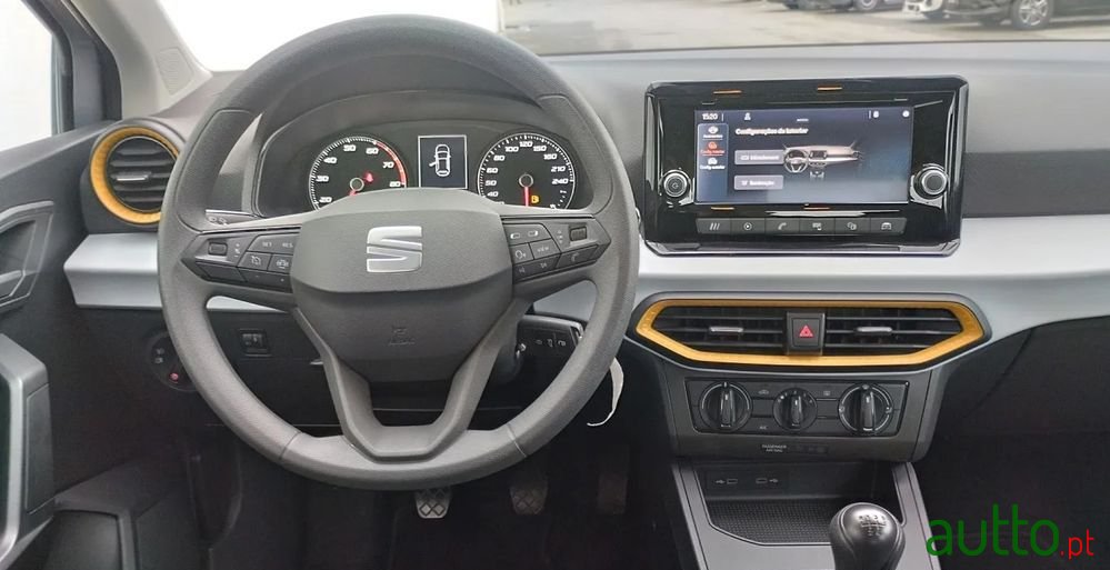 2022' SEAT Ibiza 1.0 Ecotsi Style photo #2