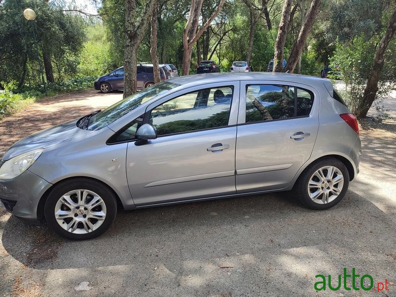 2007' Opel Corsa 1.3 Cdti Enjoy photo #1