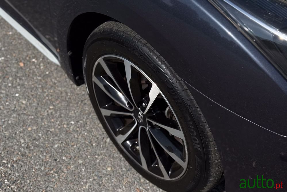 2017' Hyundai i40 photo #5