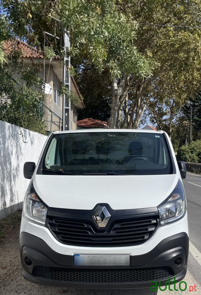 2016' Renault Trafic photo #1