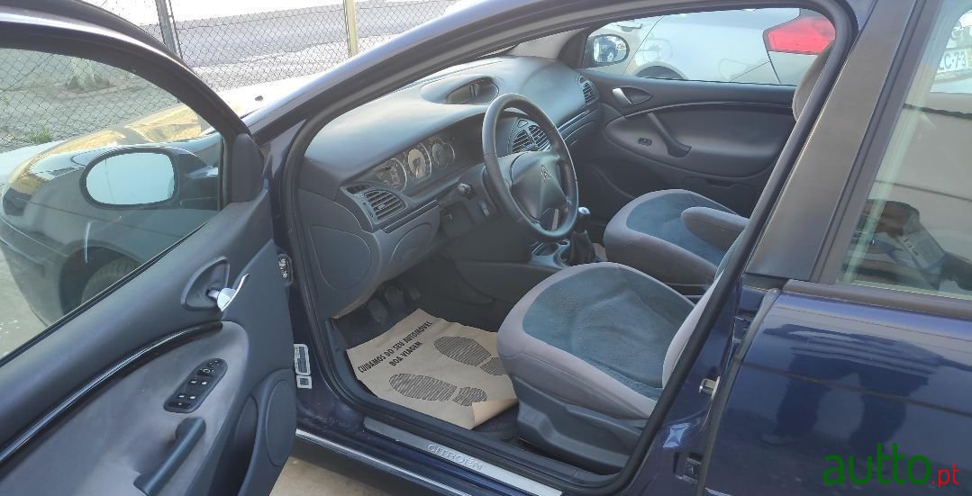 2008' Citroen C5 Tourer photo #4