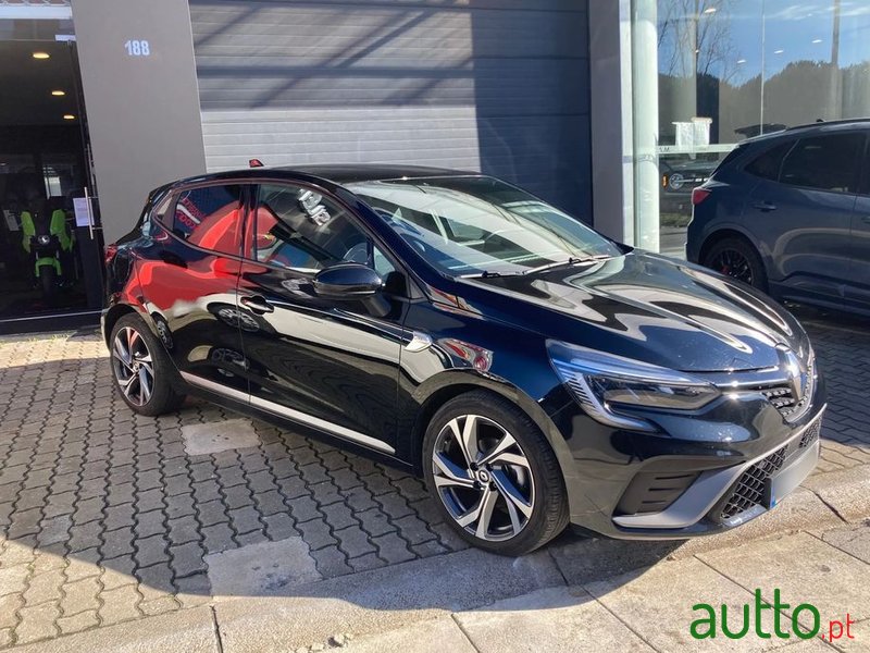 2022' Renault Clio 1.0 Tce Rs Line photo #2