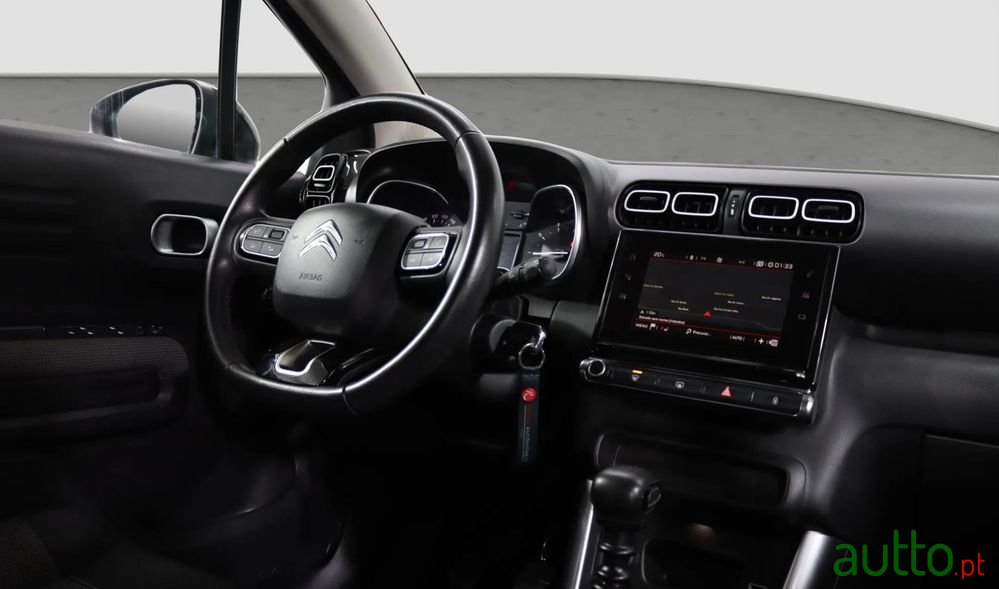 2019' Citroen C3 Aircross 1.2 Puretech Feel photo #4