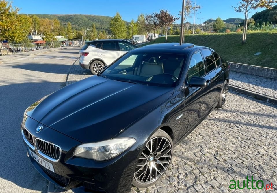 2010' BMW 535 photo #5