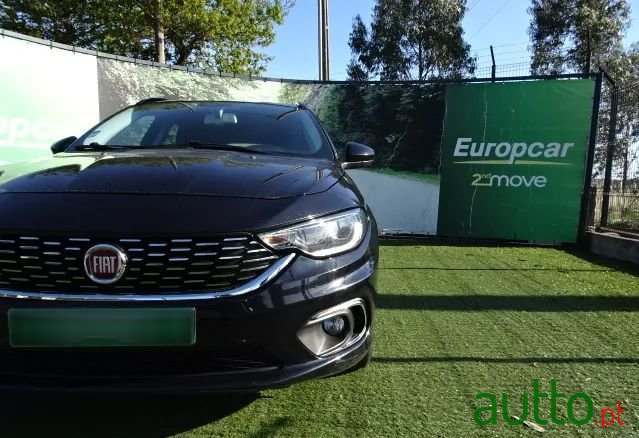 2019' Fiat Tipo Station Wagon photo #5