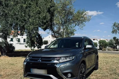 2017' Mitsubishi Outlander