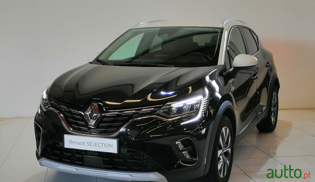 2021' Renault Captur photo #3