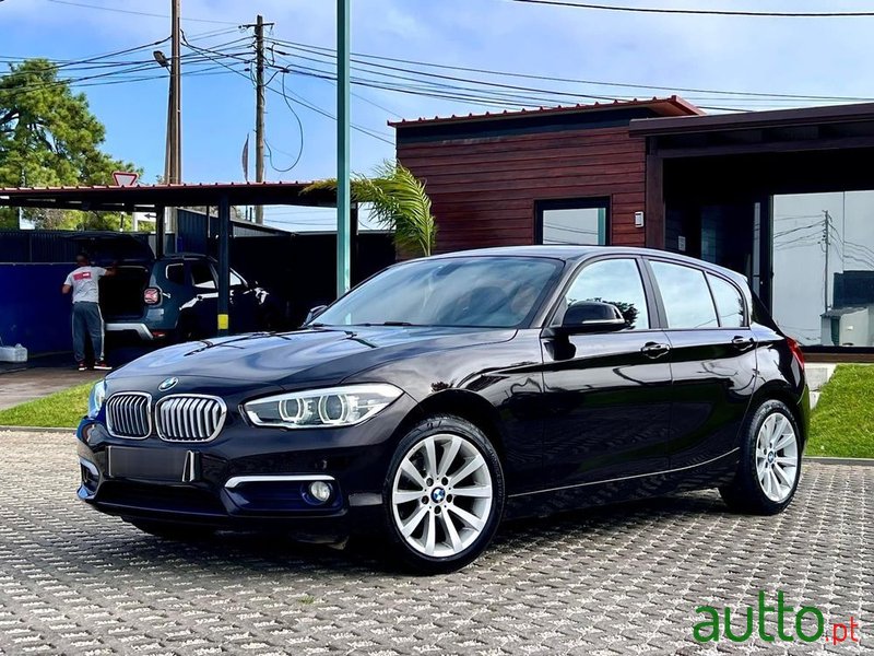 2016' BMW Série 1 D Line Luxury photo #5