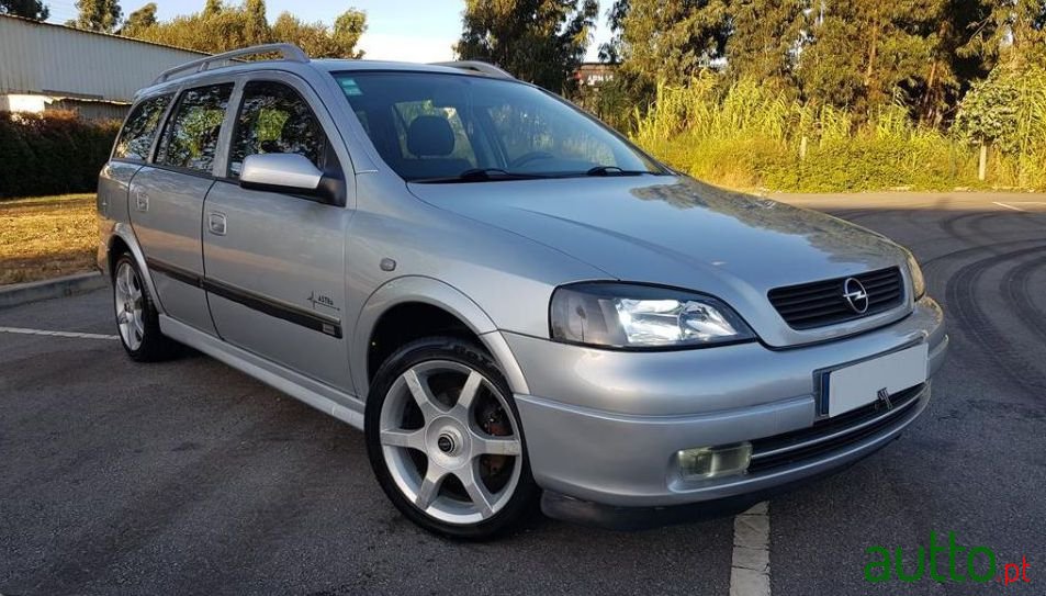 1999' Opel Astra Caravan photo #2